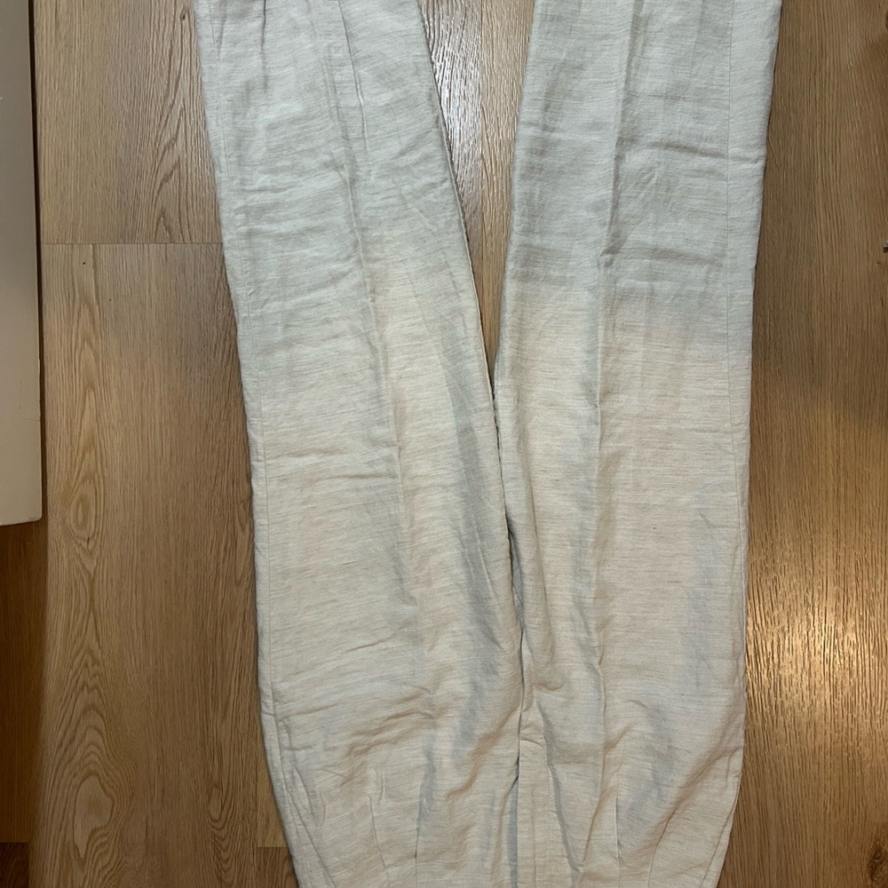 Aritzia Effortless Linen Pants